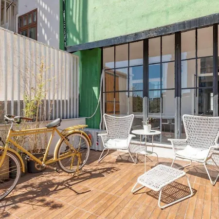 Bright Gorgeous 3bd Patio Ac! #360 *
