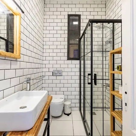 Bright Gorgeous 3bd Patio Ac! #360 דירה *