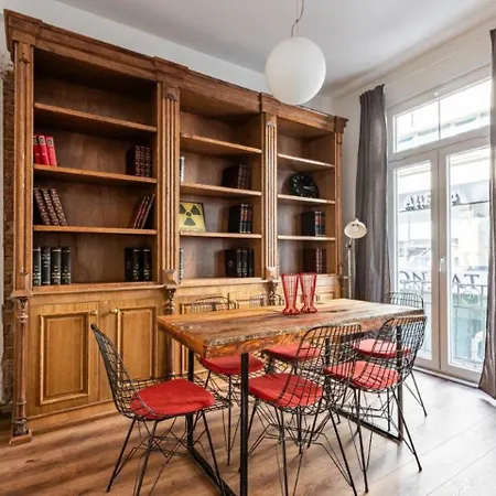 Bright Gorgeous 3bd Patio Ac! #360 Apartment Istanbul