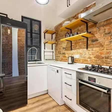 דירה Bright Gorgeous 3bd Patio Ac! #360