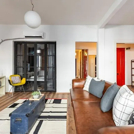 Bright Gorgeous 3bd Patio Ac! #360 * איסטמבול